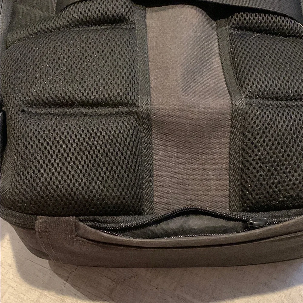 Standard Luggage Co. The Daily Backpack Black and Gray Convertible work/travel